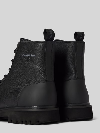 Peek & Cloppenburg Calvin Klein JeansChelsea Boots mit Label-Detail in black Online Shopping