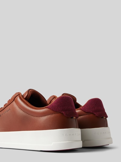 Peek & Cloppenburg Tommy HilfigerSneaker aus Leder mit Label-Detail in cognac Weihnachtsangebot