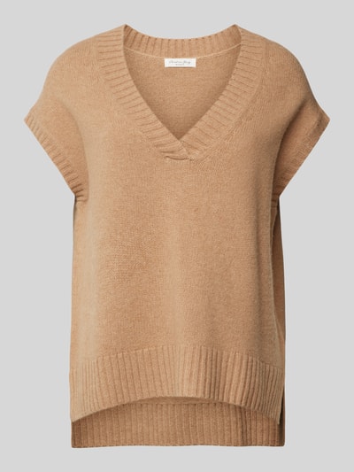 Peek & Cloppenburg Christian Berg WomanPullunder aus Lanawolle mit V-Ausschnitt in camel Letzte 2 Tage