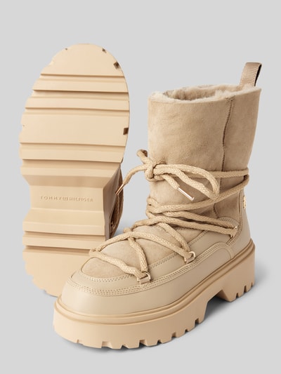 Peek & Cloppenburg Tommy HilfigerSchnürstiefel mit Label-Detail in beige Tiefpreis
