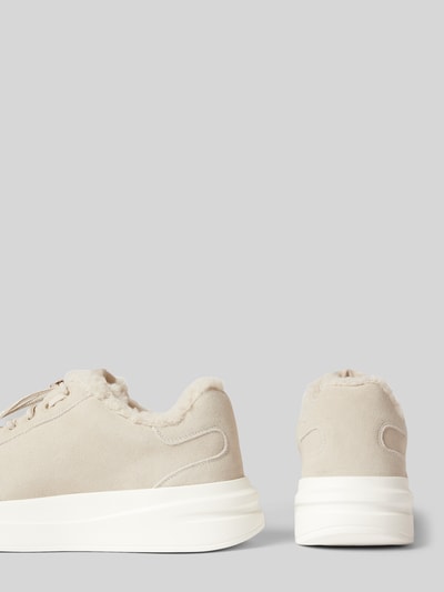 Peek & Cloppenburg GuessChunky Sneaker mit Label-Details Modell 'ELBINA' in beige Bis zu 60% Rabatt