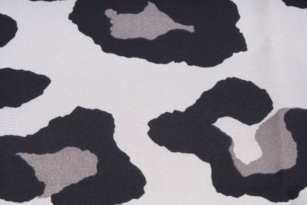 Stylebreaker Halstuch mit Leoparden Muster Lagerräumung