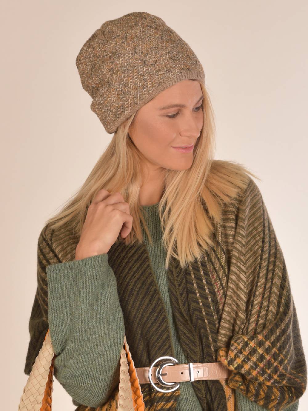 Stylebreaker Strick Beanie Mütze Dreieck Bunt mit Thermo-Fleece JETZT KAUFEN
