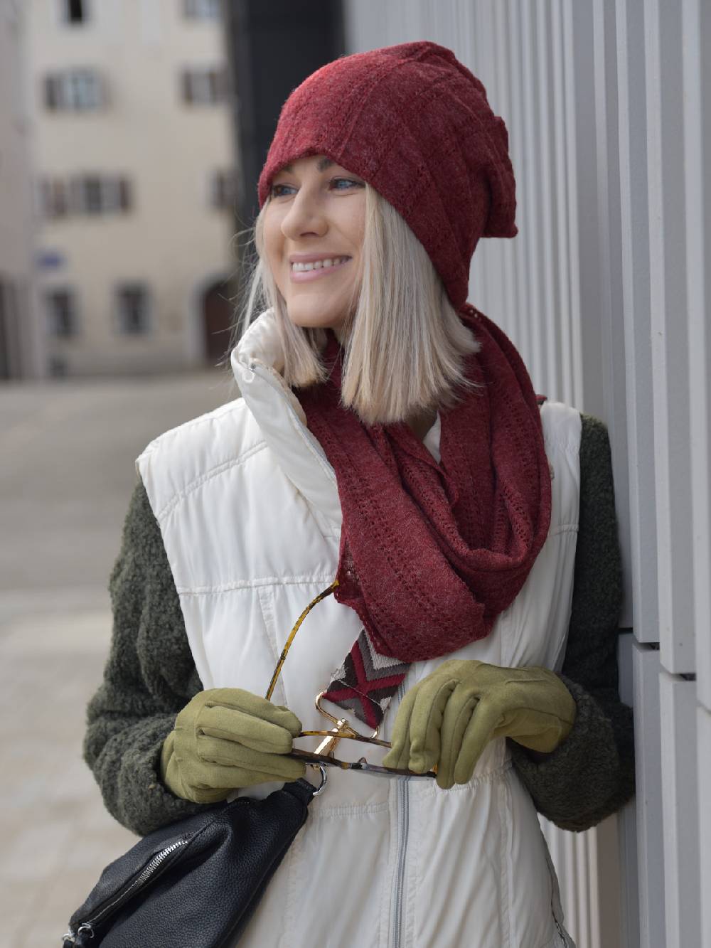 Stylebreaker Feinstrick Beanie mit Lochmuster Sonderangebot der Fabrik