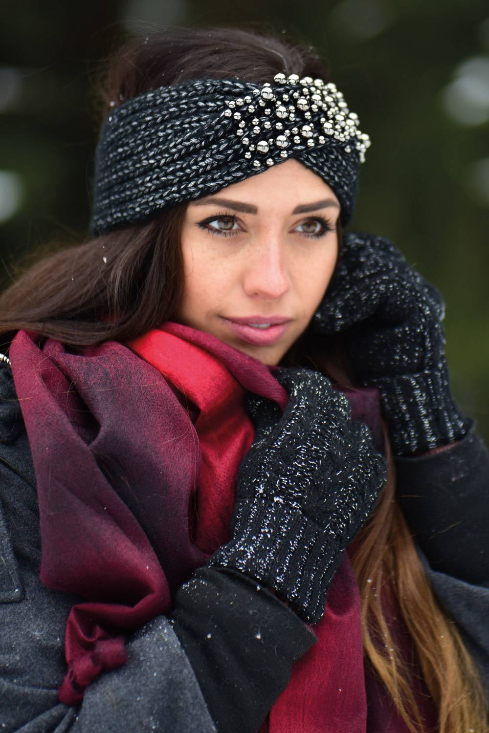 Stylebreaker Strick Handschuhe mit Zopfmuster und Metallic Faden Kauf eins, bekomm eins gratis