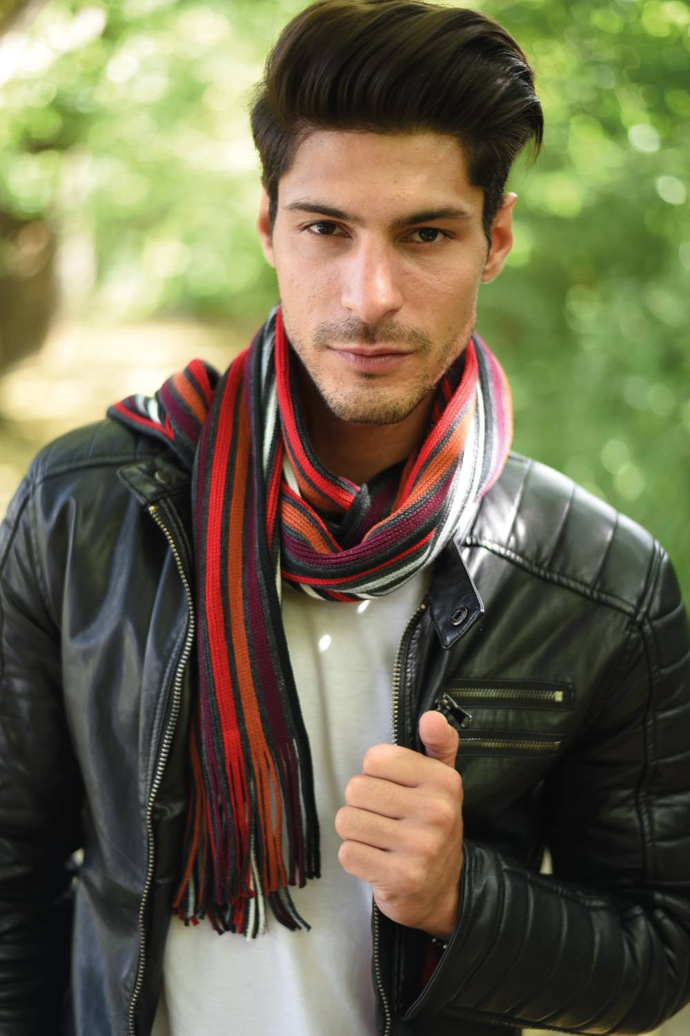 Stylebreaker Feinstrick Schal mit Streifen Muster und Fransen Neueste Stile